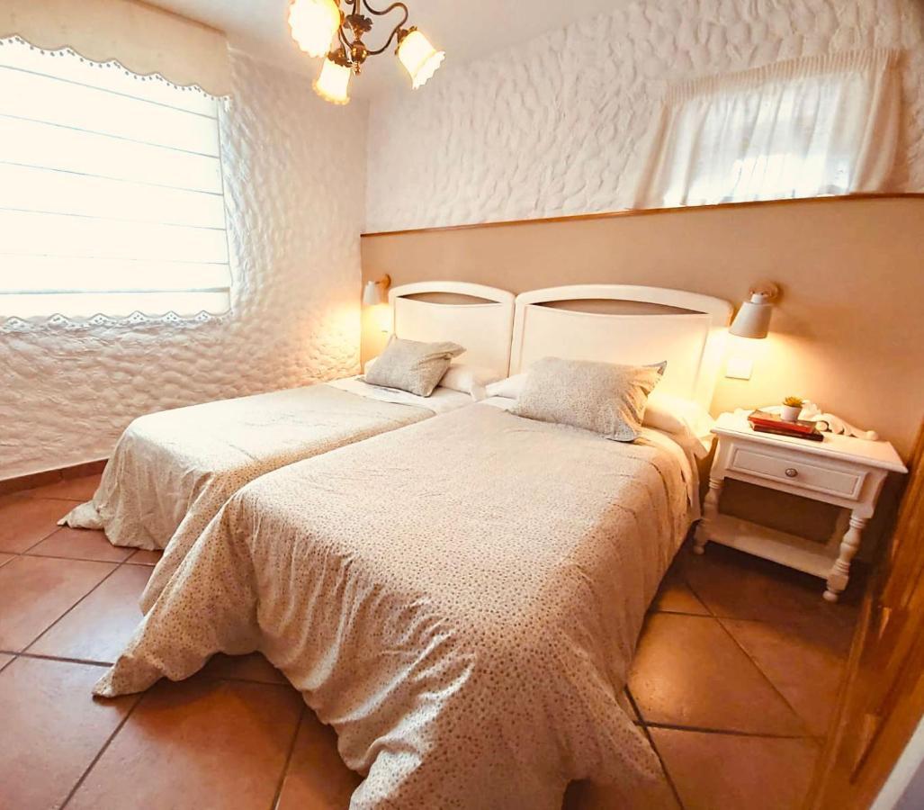 Casa Pereiro Playa De Esteiro Viveiro Eksteriør billede